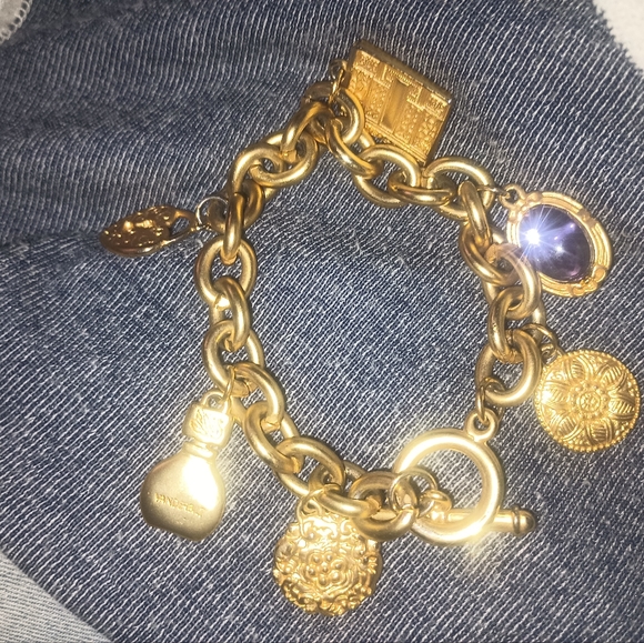Vintage Gloria Vanderbilt charm bracelet - Picture 1 of 4